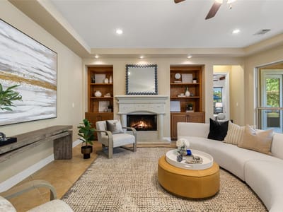 Property photo 4 at 312 Horseback HOLW - 4 bed 3 bath home