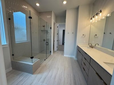 Bathroom at 312 Marisol Bend - 4 bed 3 bath home