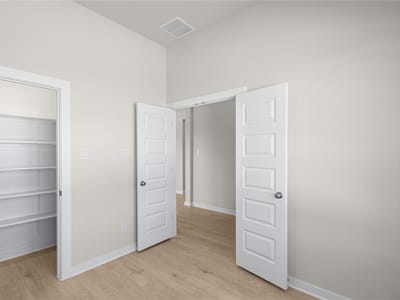 Property photo 5 at 312 West Faulkner ST - 3 bed 2 bath home