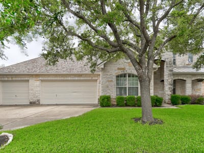 Photo 2 of 35 at 3129 Goldenoak CIR - 4 bed 3 bath home