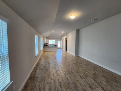 Property photo 4 at 313 Gaida Loop - 3 bed 2 bath home