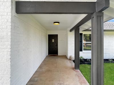 Primary bedroom at 313 Golden Oaks DR - 3 bed 2 bath home