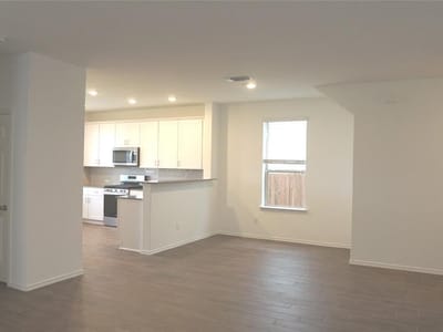 Living area at 313 Redonda DR - 4 bed 3 bath home