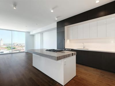 Living area at 313 W 17th St Unit #1703 - 1 bed 1 bath home