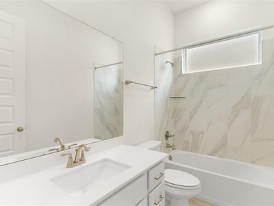 Property photo 5 at 313 West Faulkner ST - 4 bed 3 bath home