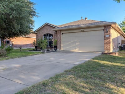 Property photo 3 at 3133 Clinton PL - 3 bed 2 bath home