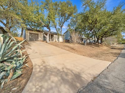 Kitchen at 3139 Chisholm Trl - 3 bed 2 bath home