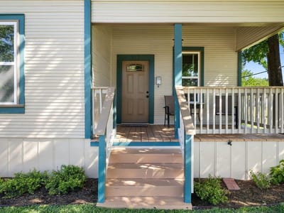 Primary bedroom at 314 and 312 W 3rd St - 6 bed 2 bath home