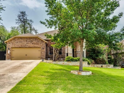 Living area at 315 Cibola DR - 4 bed 3 bath home