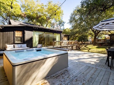 Bathroom at 315 E Live Oak ST - 4 bed 4 bath home