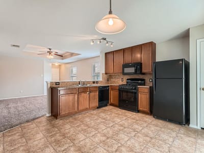 Photo 3 of 11 at 315 Moonwalker TRL - 3 bed 2 bath home