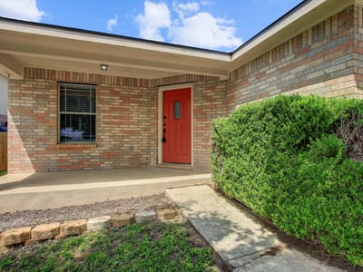 Kitchen at 315 Northern Trl - 3 bed 2 bath home