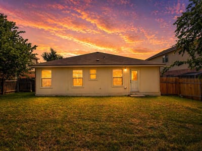 Primary bedroom at 315 Northern Trl - 3 bed 2 bath home