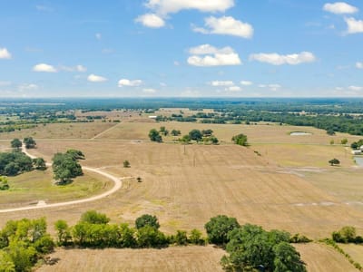 Photo 5 of 21 at 3153 FM 956 - Schulenburg, Schulenburg, TX