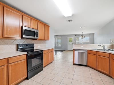 Living area at 316 Housefinch LOOP - 4 bed 2 bath home