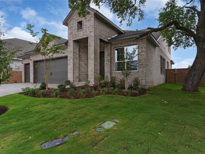 Living area at 316 Ridgewell LOOP - 3 bed 2 bath home