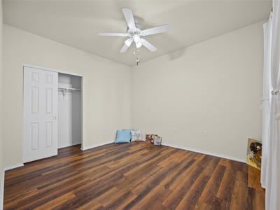 Primary bedroom at 317 Essex LN - 2 bed 2 bath home