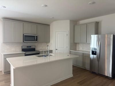 Living area at 317 Gristmill RD - 3 bed 2 bath home