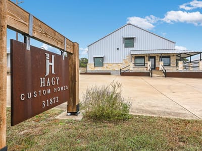 Living area at 31872 Ranch Road 12 Rd - S9495-Wildwood Hills Sec 1, Dripping Springs, TX