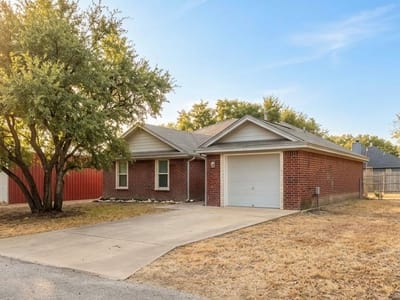 Photo 2 of 19 at 32 Golden Poppy LOOP - 3 bed 2 bath home