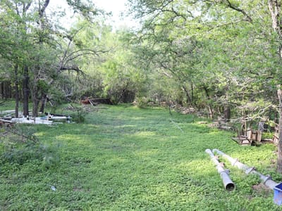 Bathroom at 320 Hillcrest Ln - Dugger Sub, Dale, TX