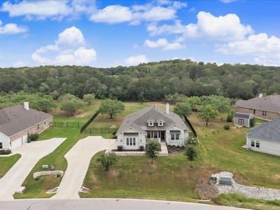Property photo 5 at 320 Raptor Beak WAY - 4 bed 3 bath home