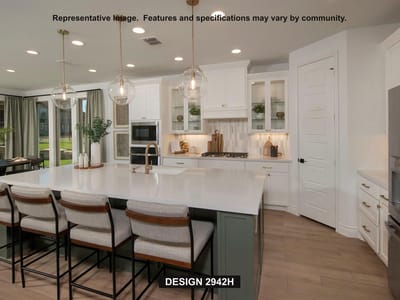 Property photo 2 at 320 Rightfield DR - 4 bed 3 bath home