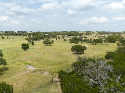 Bathroom at 320 S Waterbuck Way - Ranches At Blackbuck Ridge, Lampasas, TX