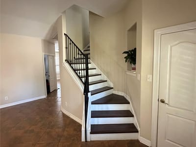 Living area at 3200 Burks LN - 4 bed 2 bath home