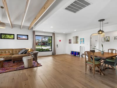 Living area at 3201 Bengston ST - 3 bed 2 bath home