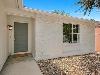Property photo 2 at 3203 Harpers Ferry LN - 3 bed 2 bath home