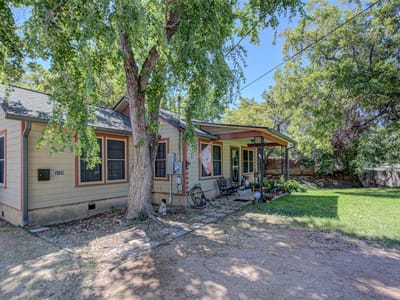 Property photo 2 at 3205 Menchaca RD - 2 bed 2 bath home