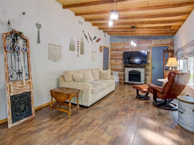 Property photo 4 at 3205 Menchaca RD - 2 bed 2 bath home