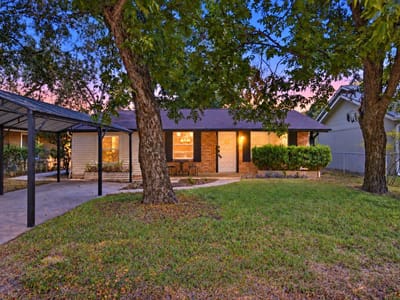 Photo 2 of 40 at 3206 Goodwin Ave - 3 bed 1 bath home