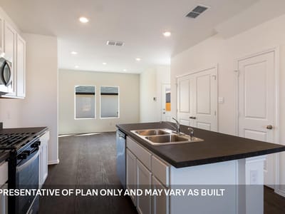 Primary bedroom at 321 Santo Domingo RD - 3 bed 2 bath home