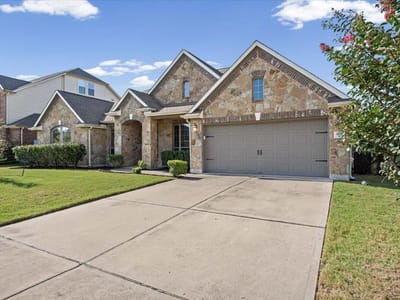 Kitchen at 3217 Falconers WAY - 4 bed 3 bath home