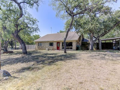 Property photo 3 at 322 E Castleshoals DR - 3 bed 2 bath home