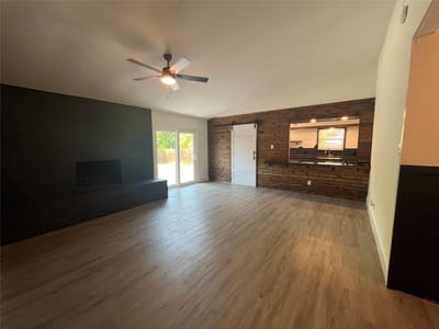 Kitchen at 322 McClendon DR - 4 bed 2 bath home