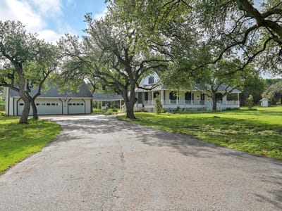 Primary bedroom at 322 Mesa Oaks - 4 bed 2 bath home