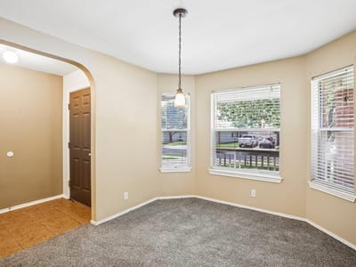 Kitchen at 323 Precipice WAY - 3 bed 2 bath home