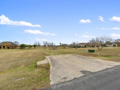 Property photo 2 at 324 Apache PASS - LOOKOUT AT BRUSHY CREEK, Hutto, TX