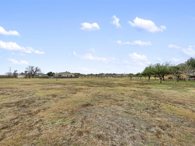 Property photo 4 at 324 Apache PASS - LOOKOUT AT BRUSHY CREEK, Hutto, TX