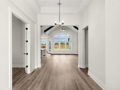 Property photo 3 at 325 Ridgewell LOOP - 4 bed 3 bath home