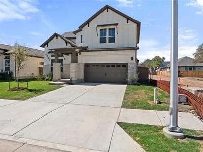 Living area at 325 San Saba Dr - 4 bed 3 bath home