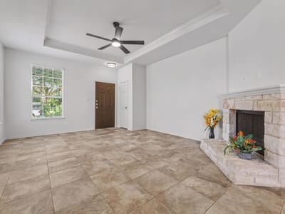 Primary bedroom at 325 Stella Gold ST - 3 bed 2 bath home