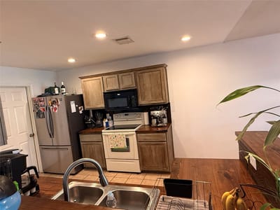 Primary bedroom at 3254 Swallow Pointe - 3 bed 2 bath home