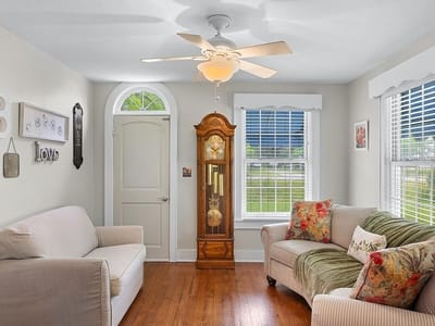 Photo 5 of 22 at 326 Centennial ST - 3 bed 2 bath home