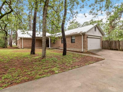 Property photo 2 at 326 Pine View LOOP - 4 bed 3 bath home