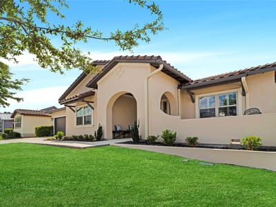 Living area at 326 Singing Sumac WAY - 4 bed 3 bath home