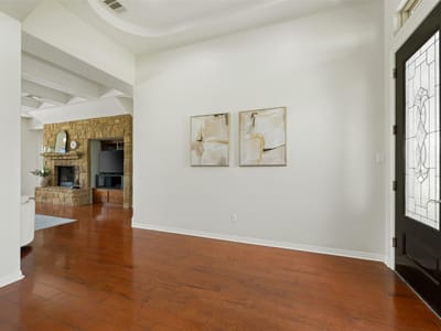 Property photo 4 at 328 Apache PASS - 4 bed 2 bath home